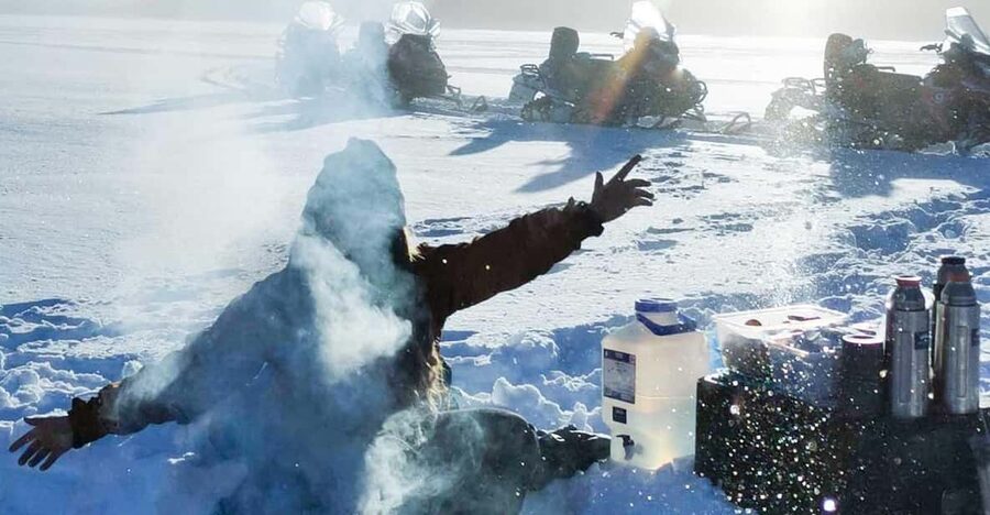 Rovaniemi: Snowmobiling and Ice Fishing - Snowmobiling across Arctic ice