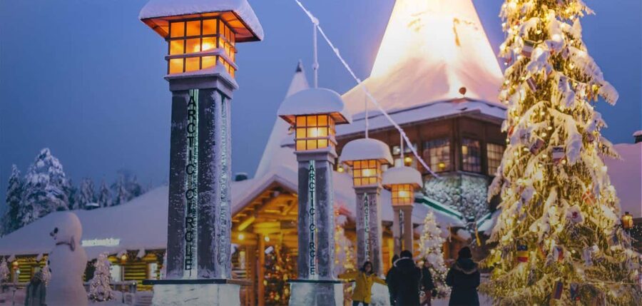 Rovaniemi: Tour to Santa Claus Village with Hotel Transfer - Four hours to choose your own pace