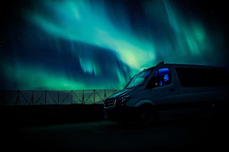 Saariselkä,Kakslauttanen: Aurora Hunting & Photography Tour. - Searching the sky across the Saariselkä area