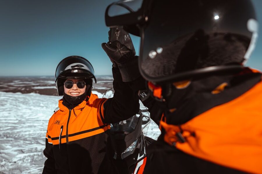 Saariselkä: Snowmobile Adventure for Adults - Who should book the Saariselkä ride?
