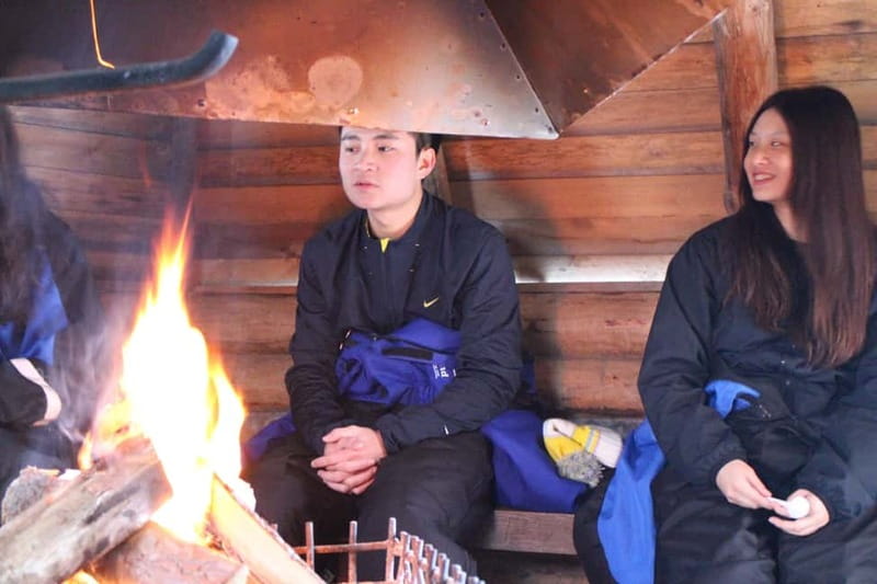 Saariselka: Snowmobile Safari on Tundra with BBQ - Winter clothing makes a real difference