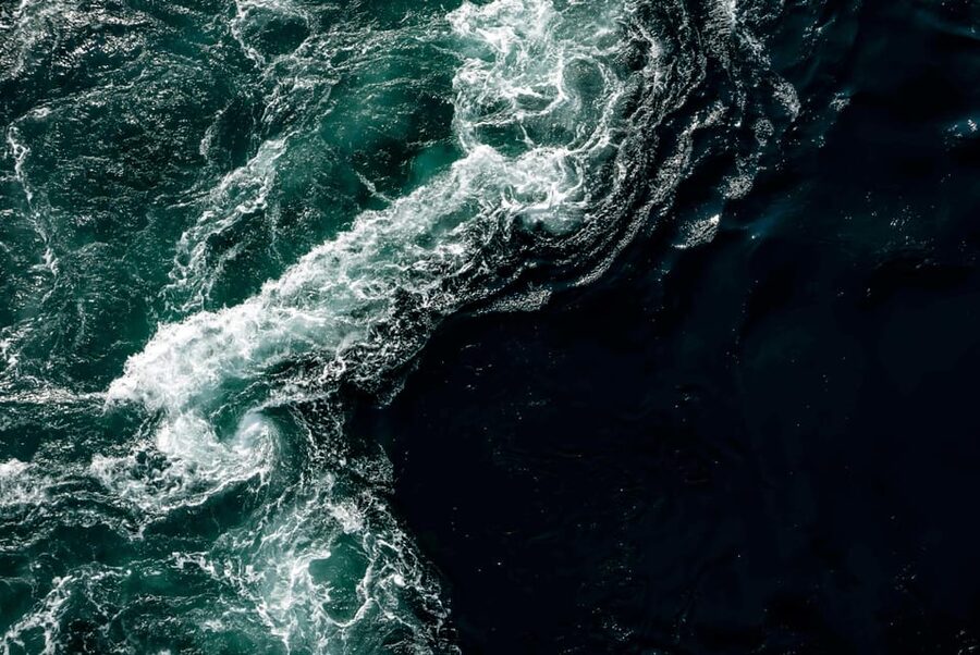 Saltstraumen: Arctic Adventure and Scenic Journey - Saltstraumen is all about moving water