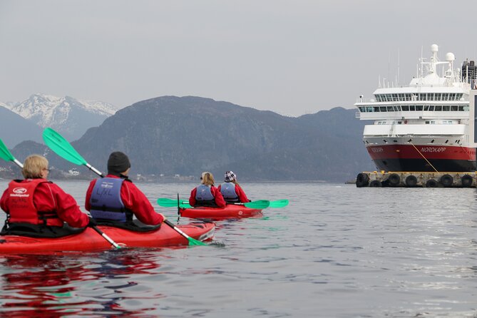 Sea Kayaking In Ålesund - Evening light and timing choices