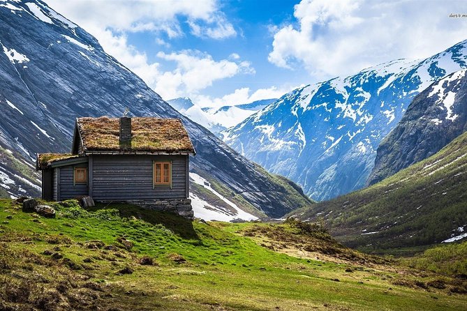 Self-Guided Full Day: Bergen To Oslo with Sognefjord cruise (5h) - How independent is the experience?