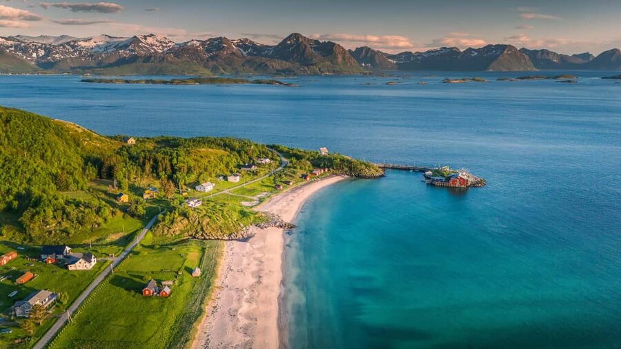 Senja: Guided Tour around Senja - Tungeneset and the National Scenic Road