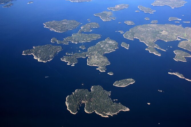 Sightseeing Helicopter Tour in Helsinki 45 Minutes - Floating Spa, Parks, and Yacht Clubs