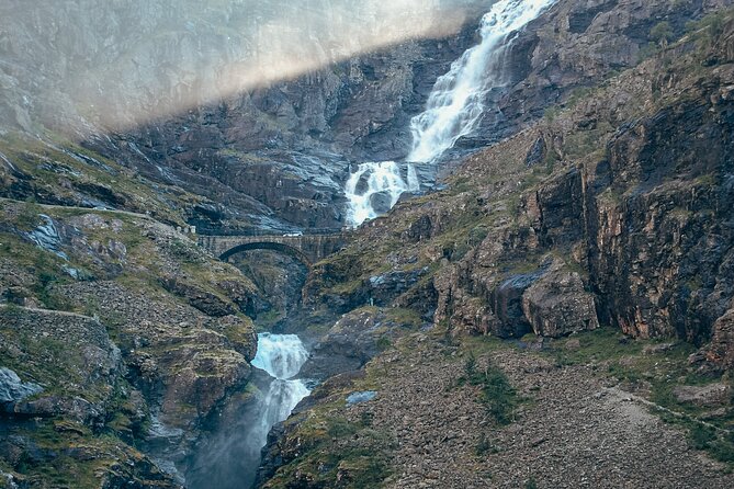 Sightseeing Tour in Trollstigen - Land of Trolls - What happens when Trollstigen Road is closed