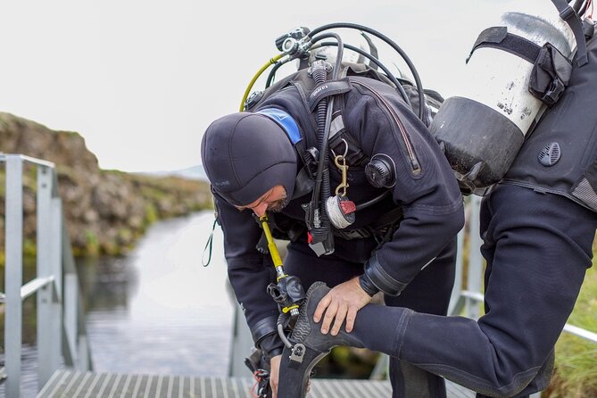Silfra: Diving Between Tectonic Plates and Pick Up from Reykjavik - Warm Drinks After a Cold Session