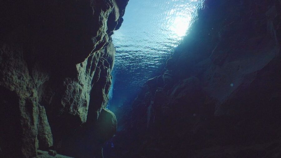 Silfra: Diving Between Tectonic Plates - Getting to Thingvellir and starting the day