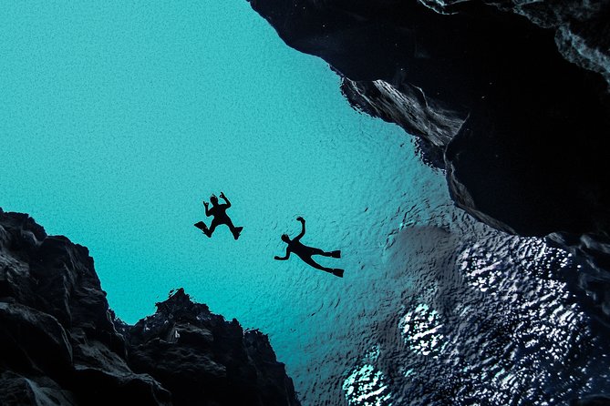 Silfra Drysuit Snorkeling Tour with Free Photos - From Reykjavik - What You Actually See Underwater