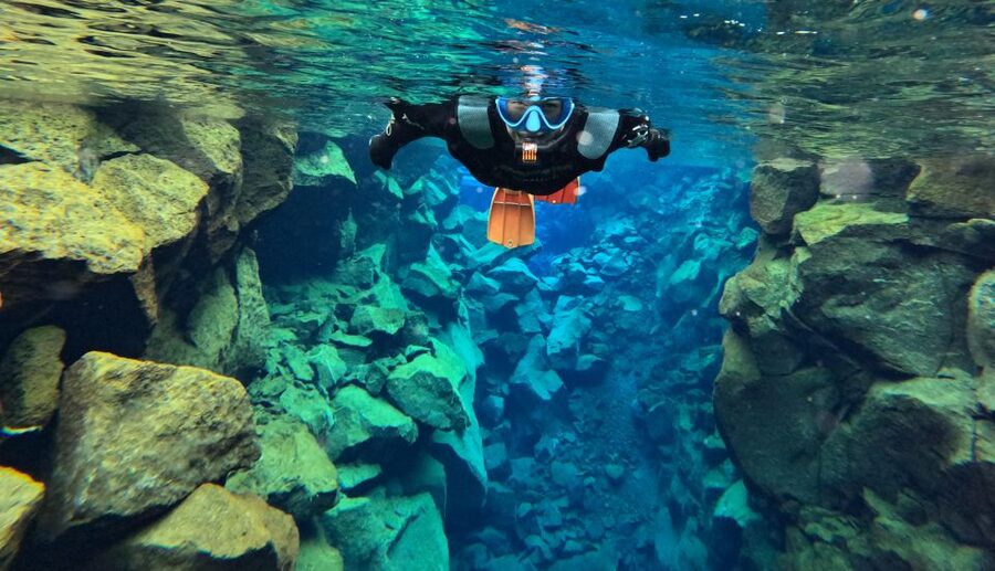 Silfra: Fissure Snorkeling Tour with Underwater Photos - Key points to know before booking
