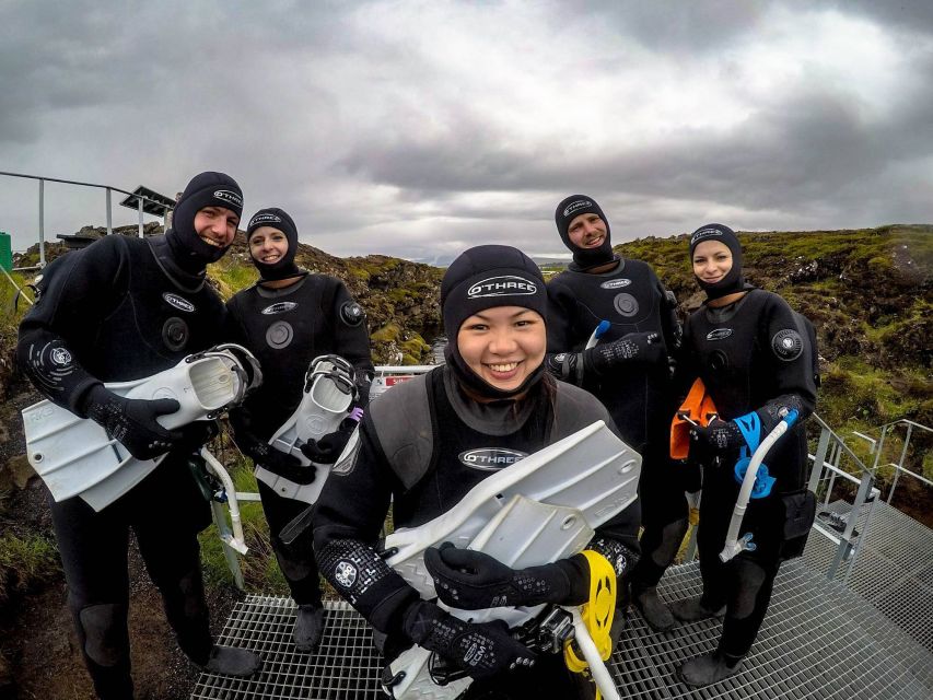Silfra: Fissure Snorkeling Tour with Underwater Photos - Who should book this experience?