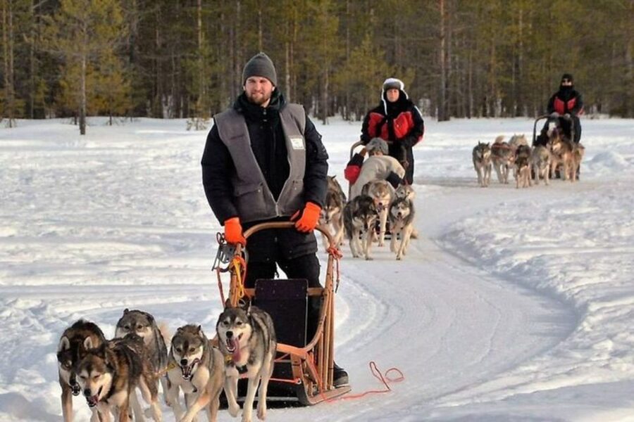 Sirkka: Husky Sled Ride in Levi 2km or 5 km from Levi - Weather can change the shape of the ride