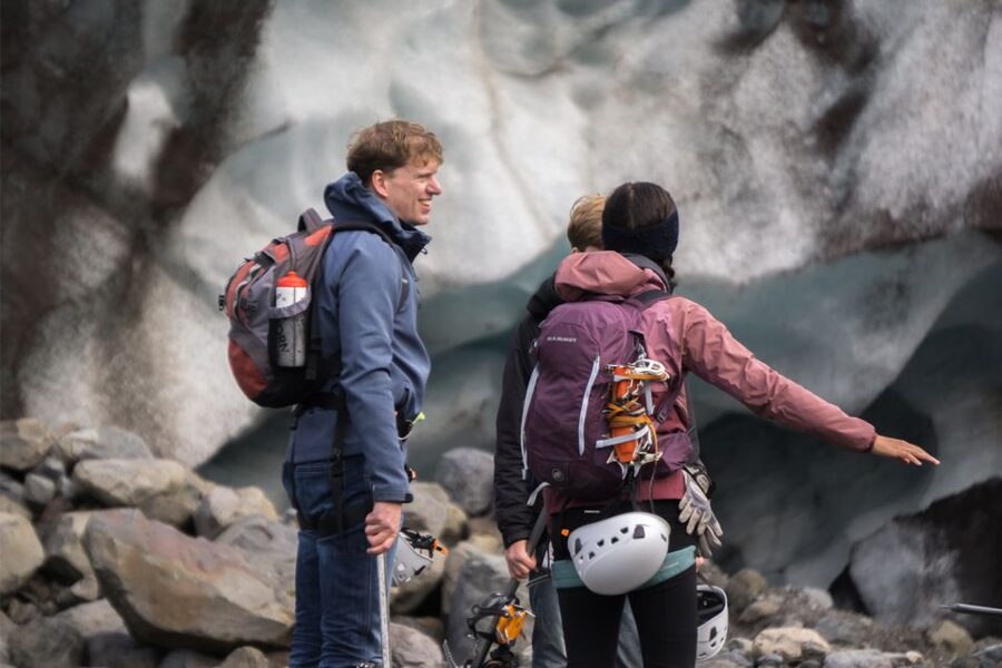 Skaftafell: Extra Small Group Glacier Adventure - Lunch with ice underfoot