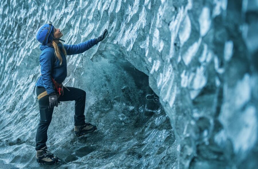 Skaftafell: Ice Cave Tour and Glacier Hike - What you see on Falljökull Glacier