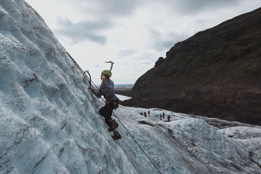 Skaftafell National Park: Falljokull Ice Climb and Hike - The short ride and walk to the glacier edge
