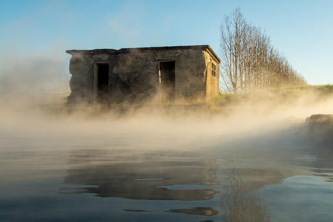 Skip the Line: Secret Lagoon Entrance Ticket - Facilities that make a short visit easy