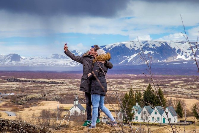 Small-group Golden Circle Classic Tour from Reykjavik - Gullfoss: Iceland’s Two-Level Waterfall