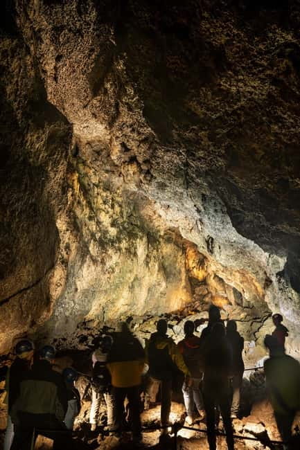 Snæfellsnes: Vatnshellir Lava Cave Tour - The cave’s cold, dark conditions