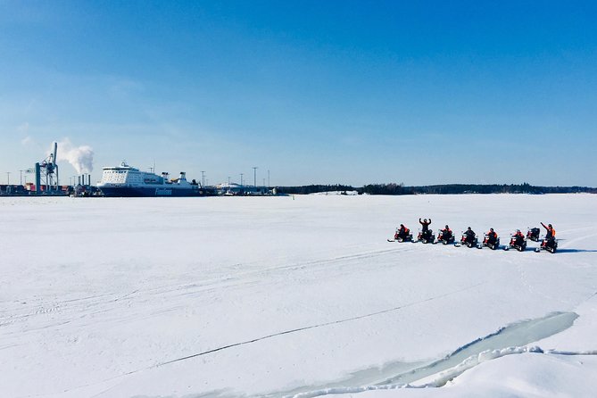 Snowmobile Safari in Helsinki Archipelago with Lunch - From Senate Square to the snowmobile base