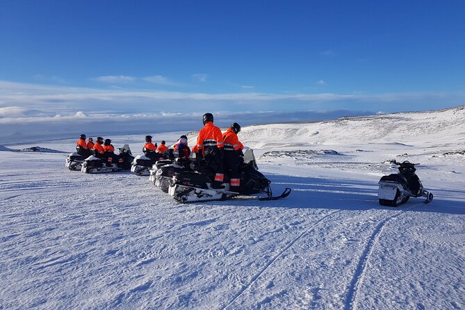 Snowmobiling on Eyjafjallajökull - Getting on the snowmobile