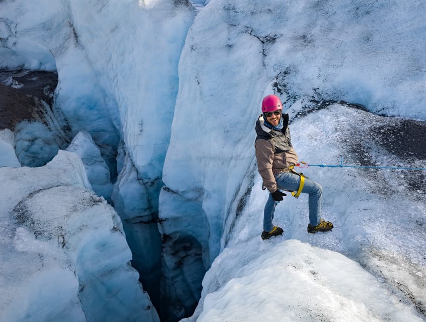 Sólheimajökull Glacier: Guided Hike with Equipment - Crevasses, channels, and the glacier’s changing shape