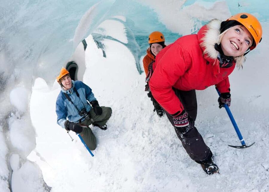 Sólheimajökull: Guided Glacier Hike - The walk from the car park to the ice