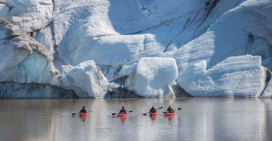 Sólheimajökull: Guided Kayaking Tour on the Glacier Lagoon - Why kayaking beats a quick glacier stop