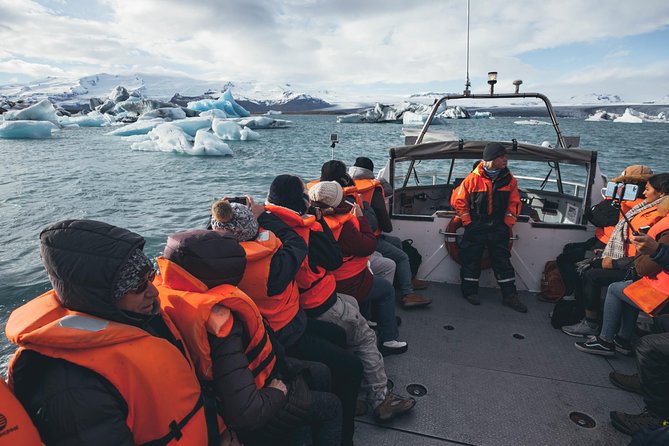 South Coast, Diamond Beach and Glacier Lagoon Day Tour - Why the long ride to Jökulsárlón can be worth it