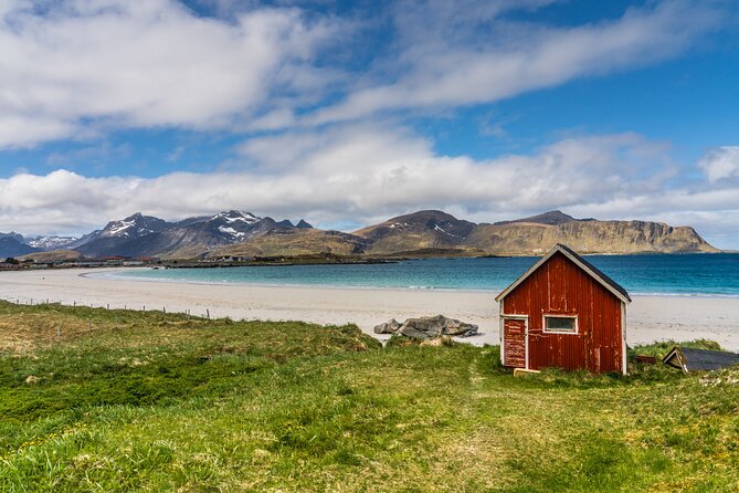 Special Summer Cruise Bus Tour of Lofoten - Skagsanden Beach begins the day with open space