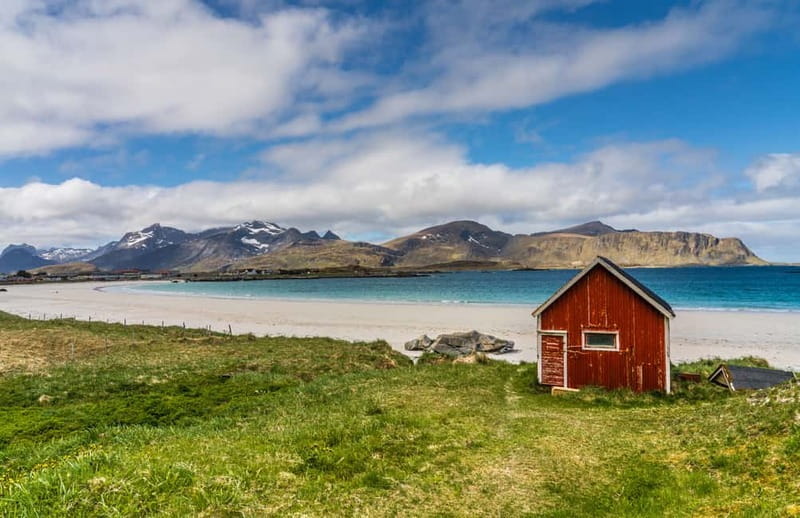 Special Summer Cruise Guided Tour of Lofoten - Why a road tour works well in Lofoten