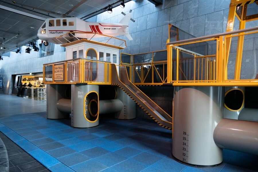 Stavanger: Norwegian Petroleum Museum - Entrance Ticket - A practical route through the museum