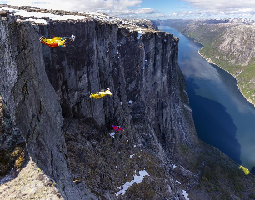 Stavanger: Off-Season Hike to Kjerag + Packed Lunch - What the 6-hour Kjerag route demands