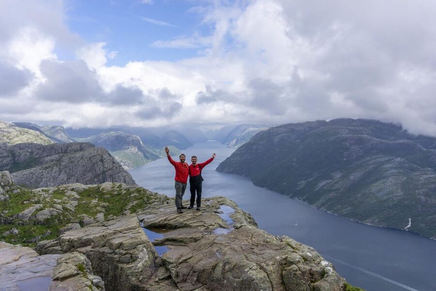 Stavanger: Preikestolen Classic Hike and Side Trail - Practical details that affect your day