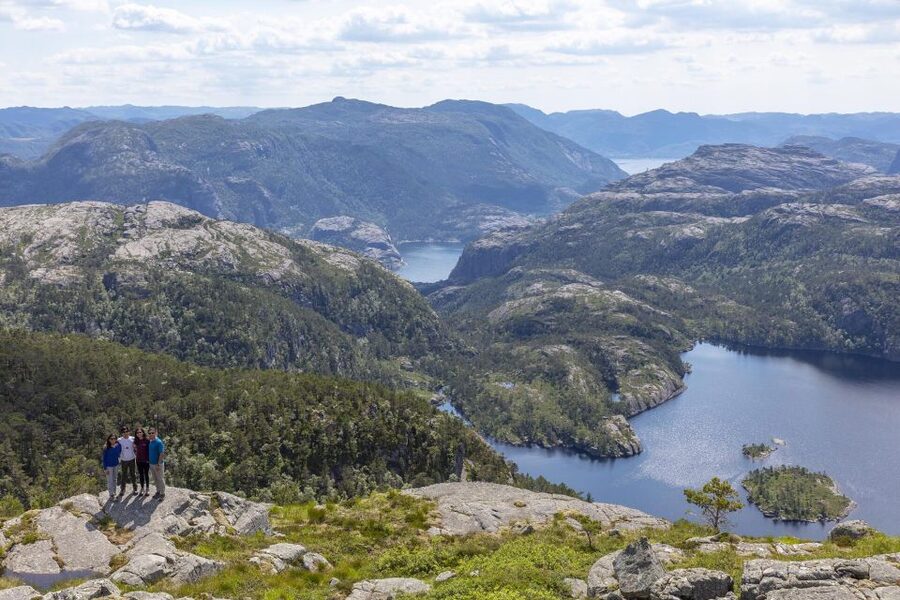 Stavanger: Preikestolen Hidden Trail Hike + Canoe + Lunch - From Stavanger pickup to Revsvatnet