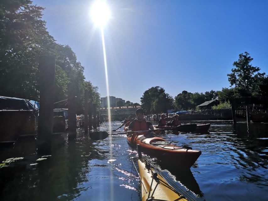 Stockholm: Daytime Kayak Tour in Stockholm City - Who should book this Stockholm kayak tour