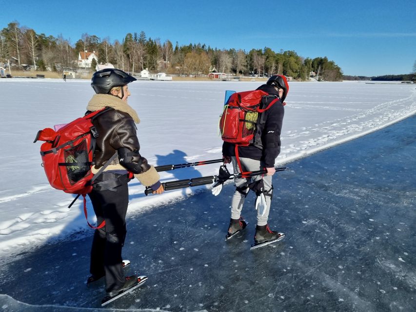 Stockholm: Family Friendly Private Ice Skating Tour & Lunch - About three hours outdoors, with lunch in the cold