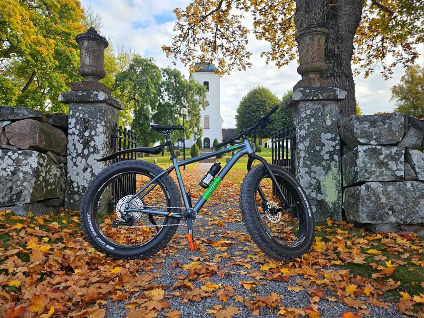 Stockholm: Fat Bike Forest Adventure with Lunch and Sauna - Two to three hours through forest and lakes