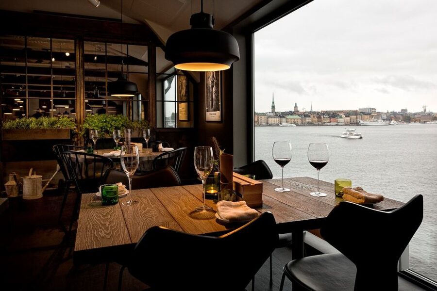 Stockholm: Fotografiska Museum Entrance Ticket - What the exhibition visit feels like