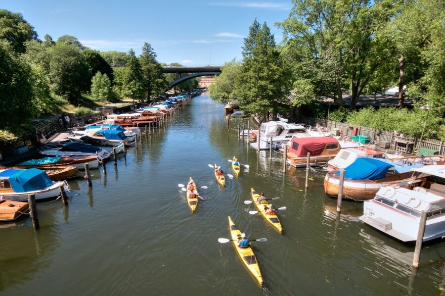 Stockholm: Guided Kayak City Tour & Optional Midsummer Meal - Why Stockholm is better from a kayak