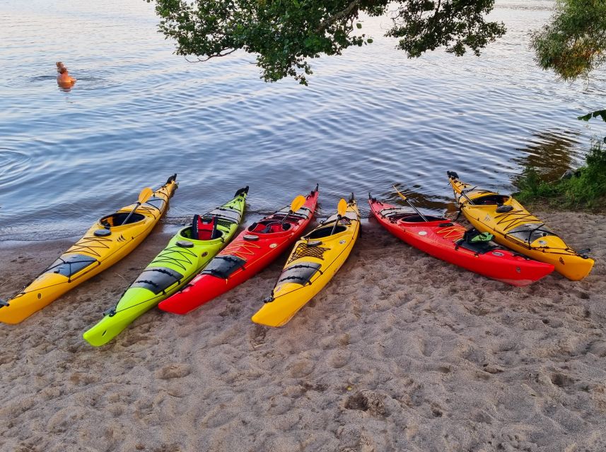 Stockholm: Guided Kayak Tour to Drottningholm Royal Palace - Getting ready with a 30-minute safety briefing