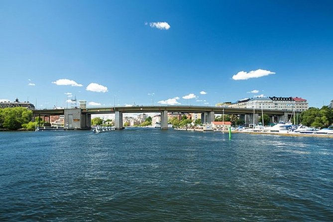 Stockholm: Highlights Boat Tour - Södermalm, Lilla Essingen, and Stora Essingen