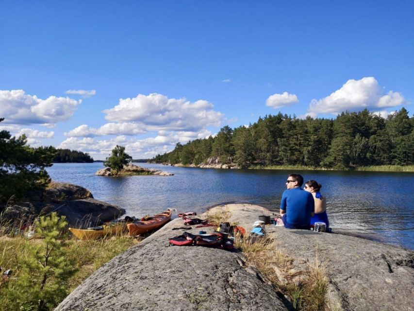 Stockholm: Morning Kayak Tour in the Archipelago with Lunch - An island lunch beside your own campfire