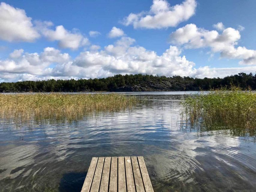 Stockholm: Morning Kayak Tour in the Archipelago with Lunch - What the $150 price includes
