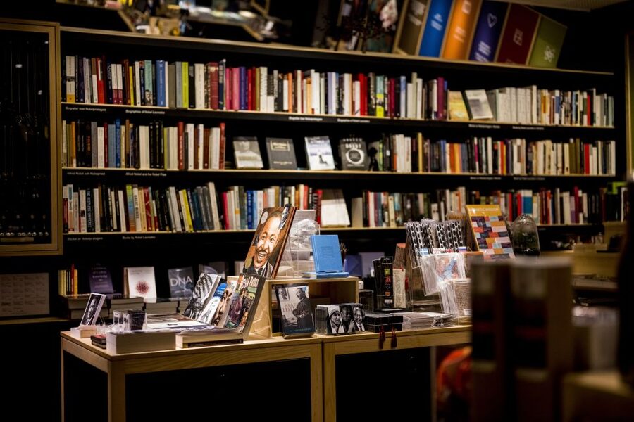 Stockholm: Nobel Prize Museum and Exhibition Entry Ticket - Take the 30-minute English tour first