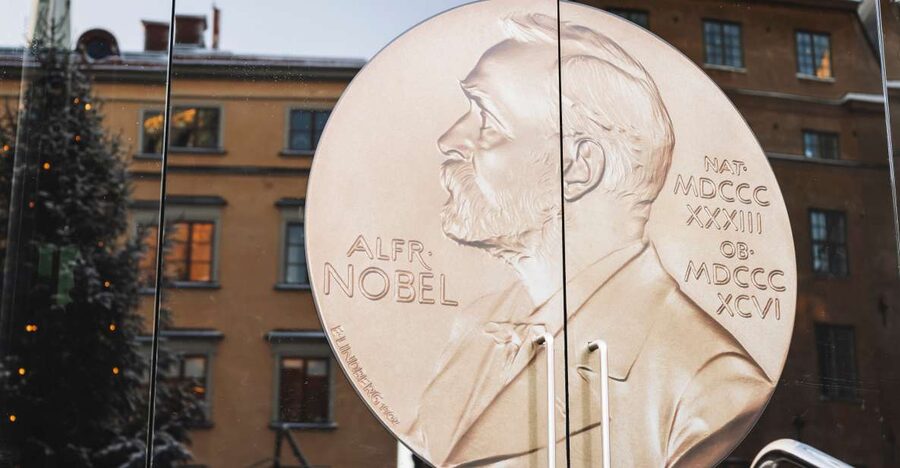Stockholm: Nobel Prize Museum and Exhibition Entry Ticket - What the visit feels like in one to two hours