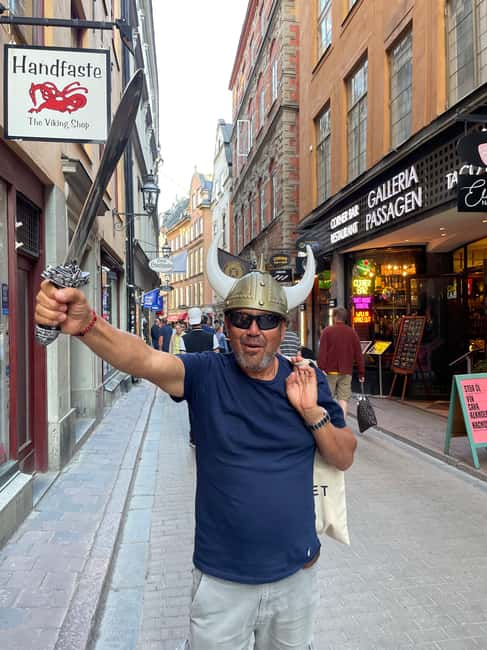 Stockholm: Old Town Guided Walking Tour (English / Deutsch) - Why this Gamla Stan walk is useful early in your trip