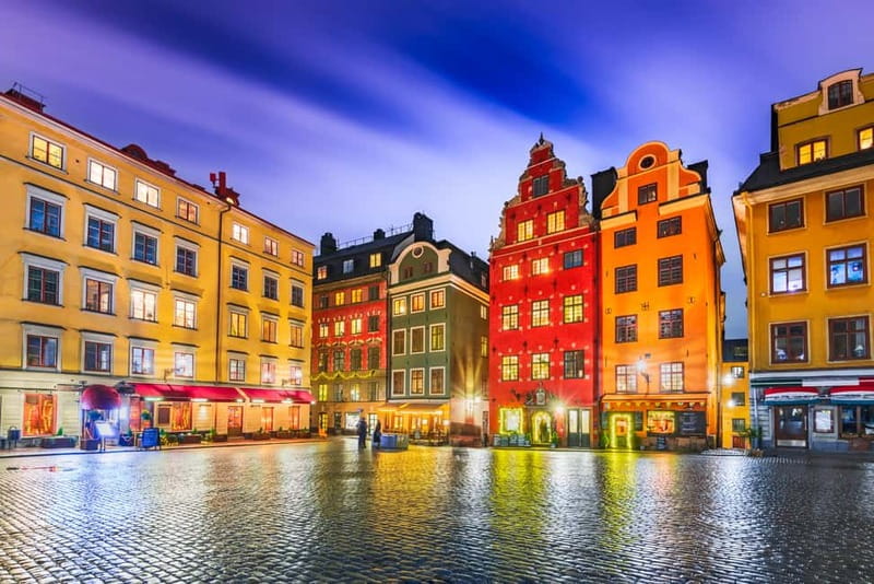 Stockholm: Old Town Historical Walking Tour - Starting at Mynttorget, the Old Town’s front door