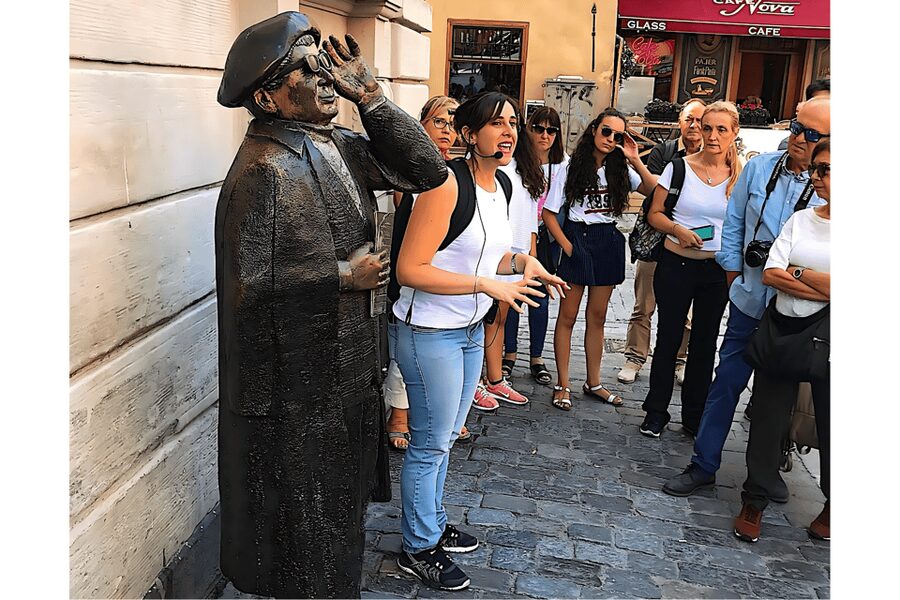 Stockholm: Old Town Walking Tour with Local Guide - Riddarholmen brings the best change of scenery
