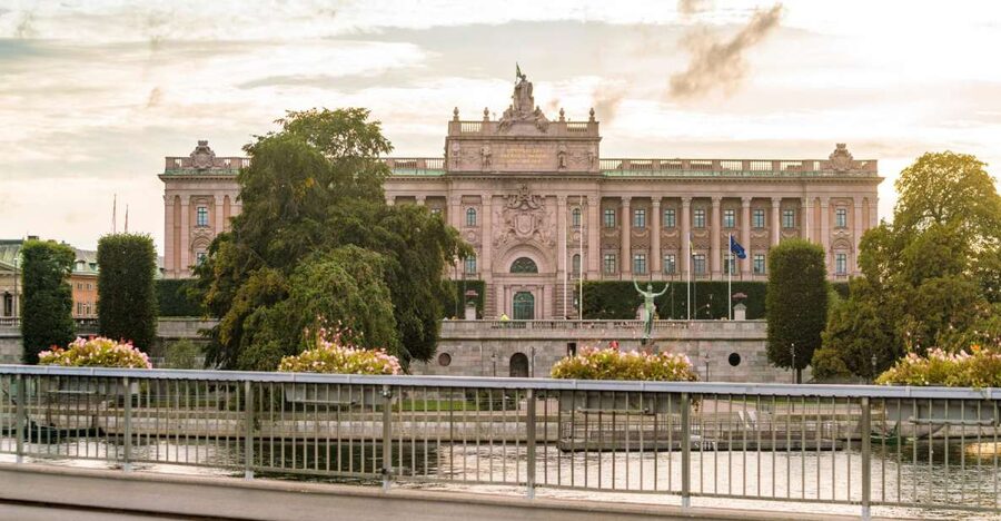 Stockholm Royal Palace Museums Gamla Stan Skip-the-line Tour - Key points to know before booking
